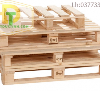 Pallet gỗ 4 hướng nâng gỗ thôn - Pallet Gỗ Đức Tình - Công Ty TNHH SX - TM DV Pallet Đức Tình